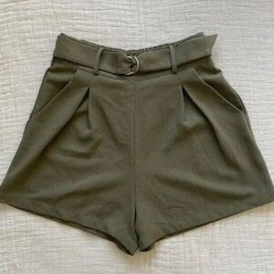 NWT Abound Green Linen Shorts with Belt